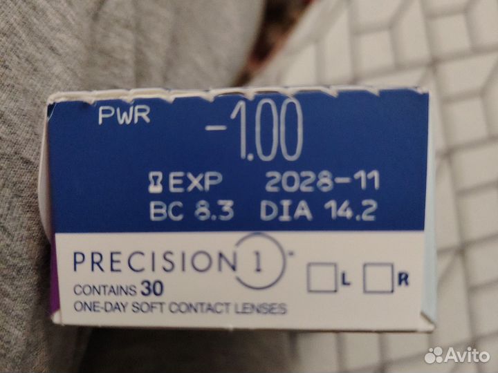 Контактные линзы alcon