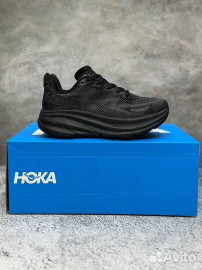 Кроссовки hoka