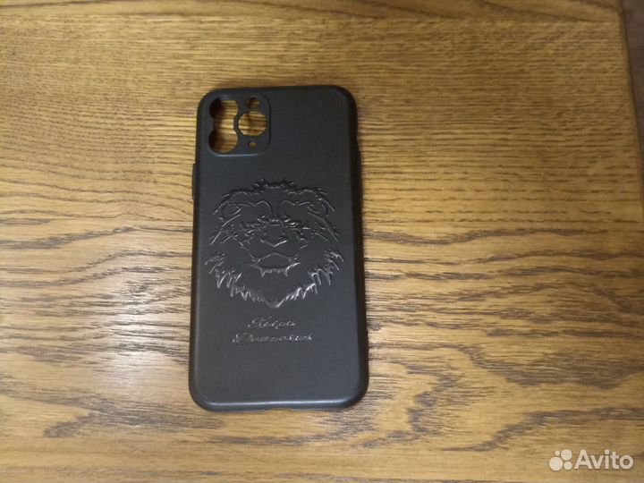 Продам чехол на Айфон X