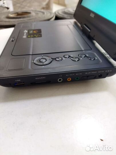 Портативный dvd плеер bbk PL949TI с тв тюнером