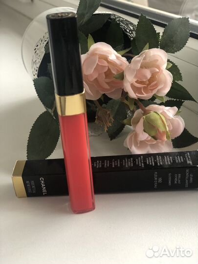 Блеск для губ chanel
