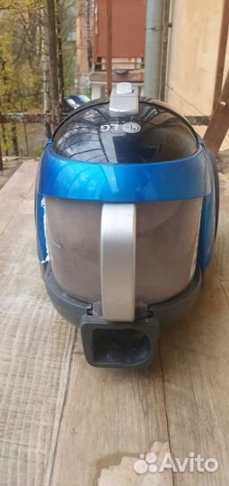 Пылесос LG VK 71189