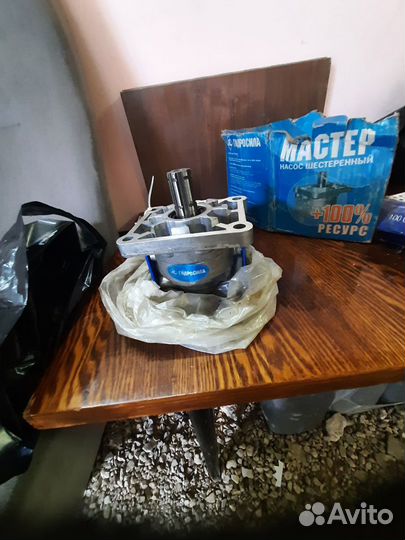 Насос шестеренный