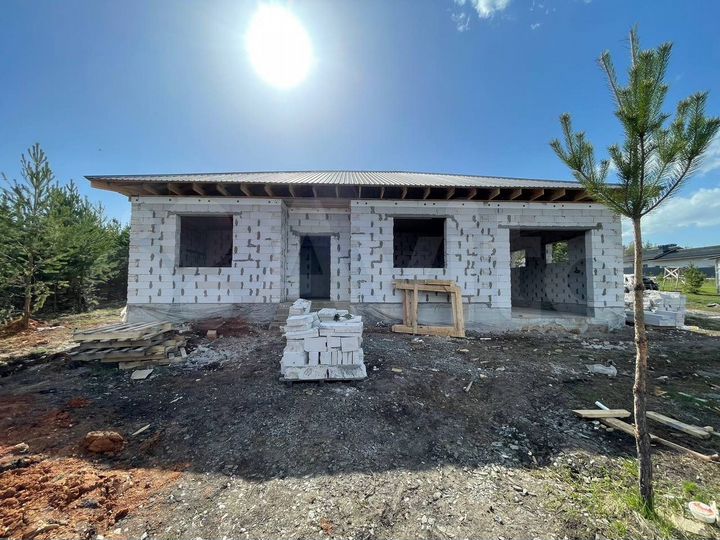 Коттедж 148 м² на участке 11 сот.