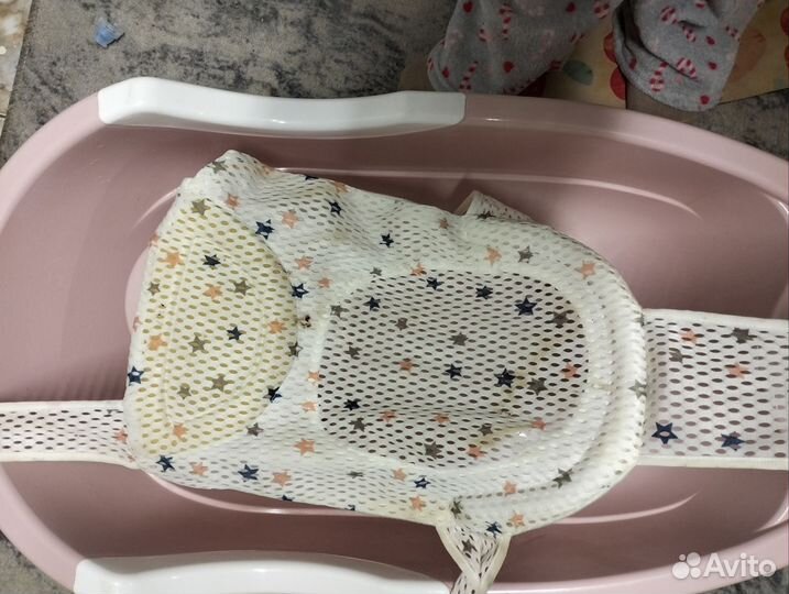 Ванночка для купания с горкой