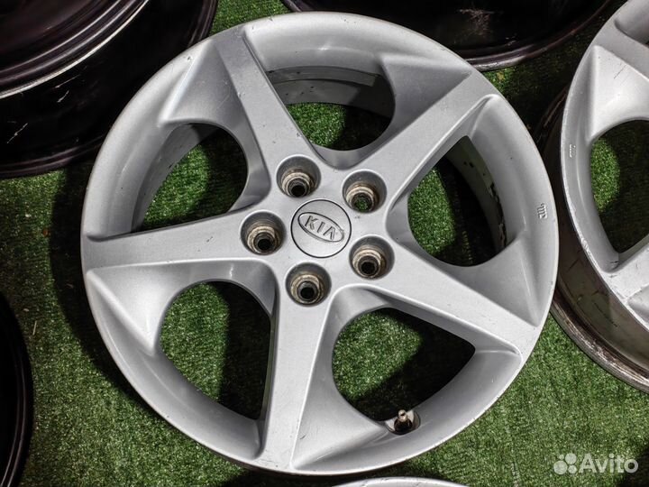Kia R-17 (5x114,3; Et56; 7j)