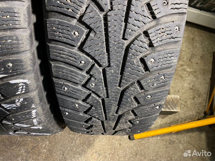 Nokian Tyres Hakkapeliitta 5 215/65 R16 102T