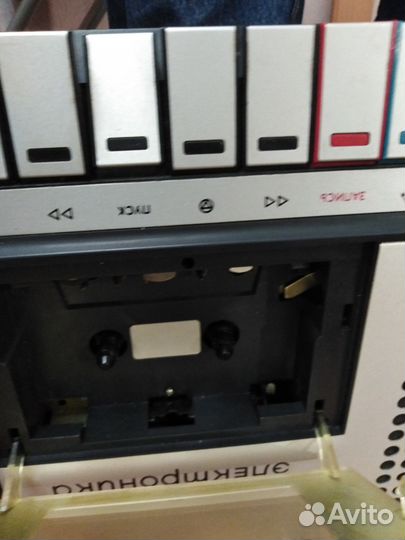 Магнитофон 