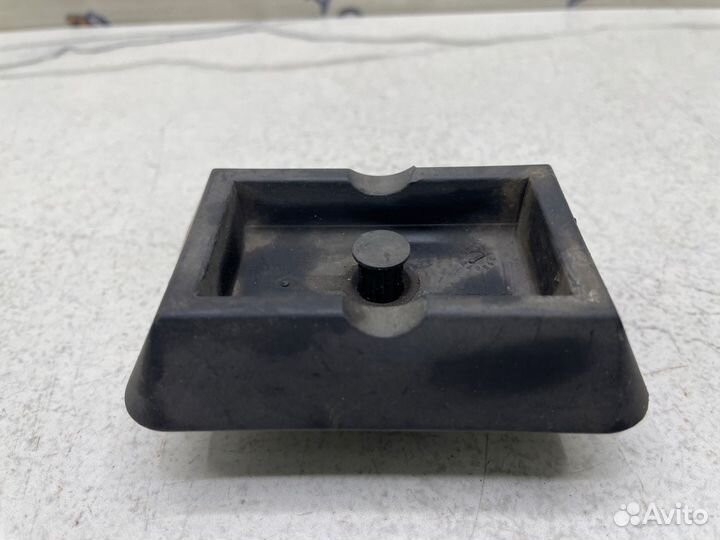 Поддомкратник Bmw E38 E39 E53