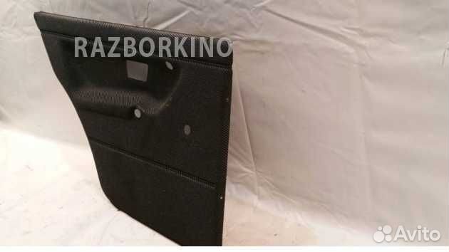 Обшивка двери задней левой