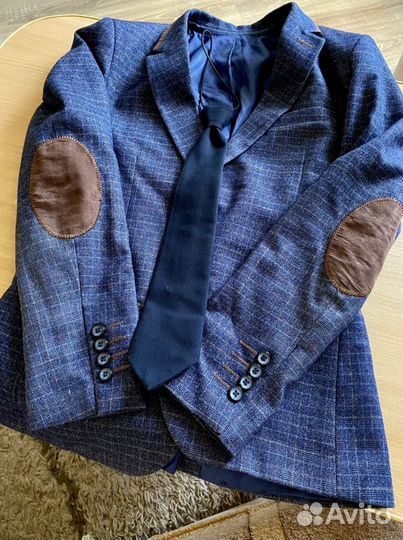 Пиджак для мальчика 152-156