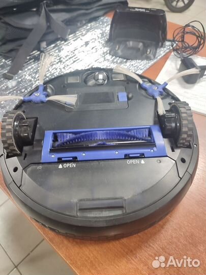 Робот-пылесос Tefal RG6825WH на запчасти