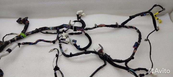 Проводка под торпедо Mazda 3 BL Z6 2011