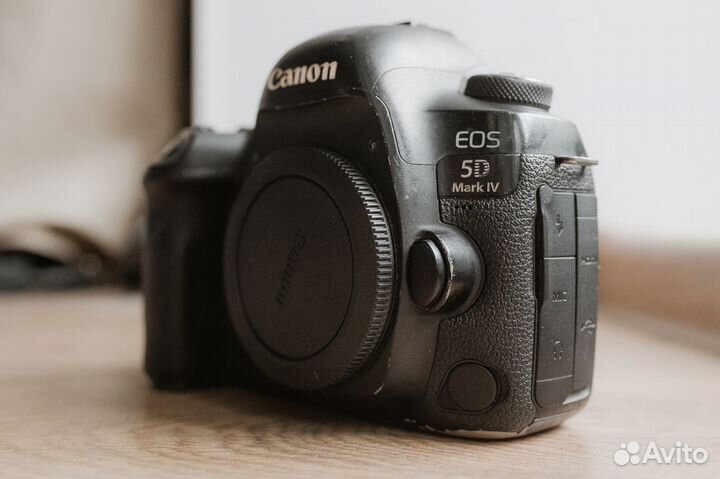 Canon EOS 5D Mark IV