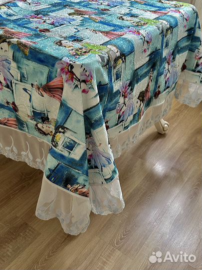 Скатерть нарядная жаккард кружево голубая сюрр