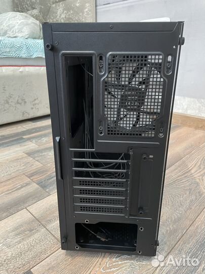 Корпус для компьютера deepcool cc560
