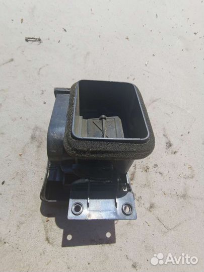 Дефлектор воздуховода правый opel vectra b