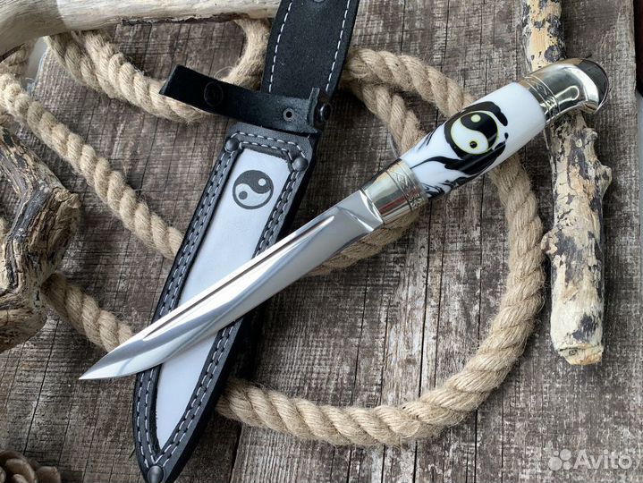 Жиганская финка Рысь из кованой стали х12мф