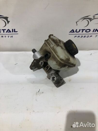 Главный тормозной цилиндр chevrolet viva 1.8 МКПП