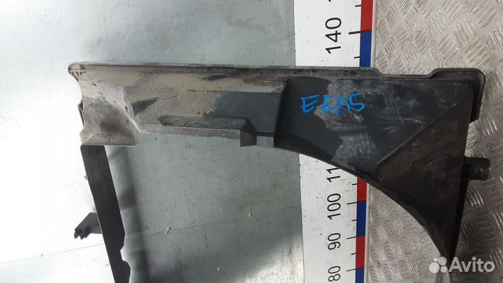 Диффузор вентилятора Nissan Pathfinder R51 2007