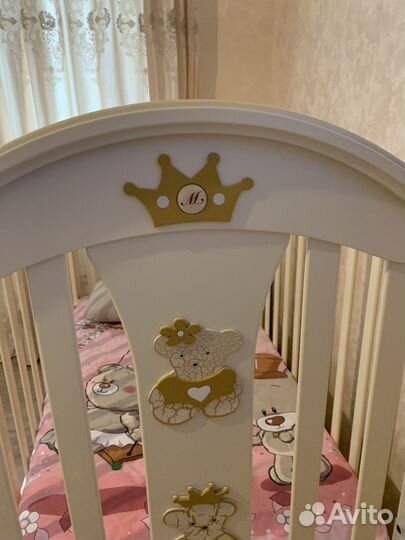 Детская кроватка Pali с маятником и ящиком