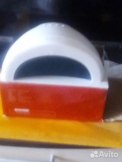 Уф лампа для ногтей