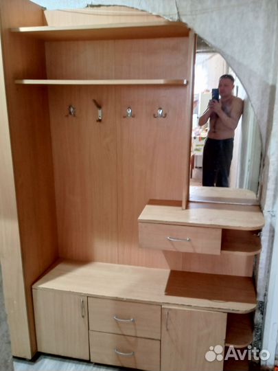 Прихожая и шкаф бу