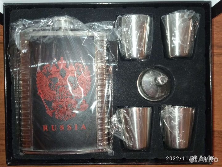 Новый Набор Стопок С Фляжкой И Лейкой