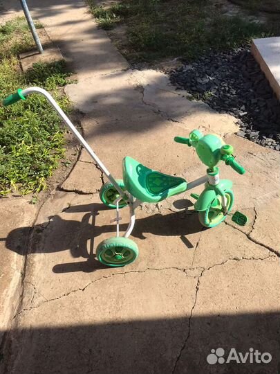 Детский велосипед бу трех колесный