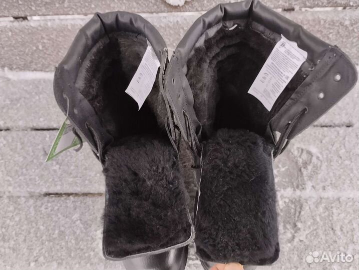 Зимние ботинки