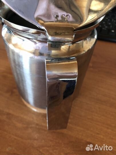 Молочник металлический