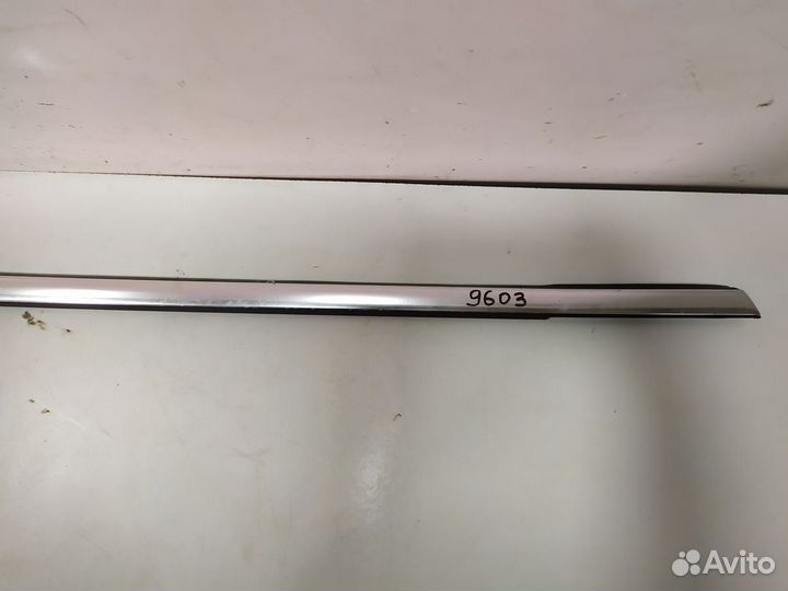 Накладка стекла заднего левого mondeo IV (2007)