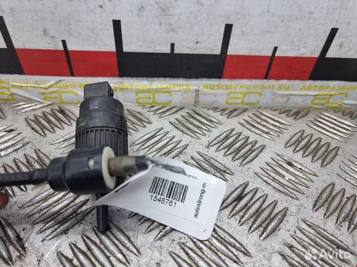 Моторчик (насос) омывателя для Opel Omega B