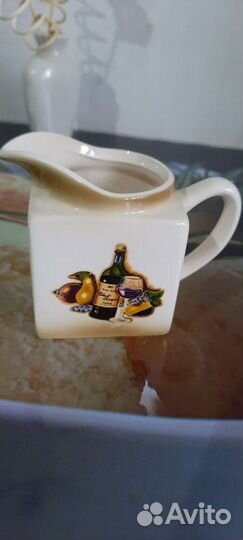 Молочник и сахарница