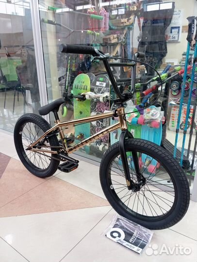 Велосипед BMX продвинутого уровня