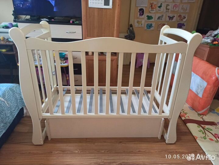 Кровать детская кедр viola-1