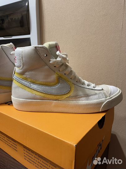 Кроссовки Nike blazer mid