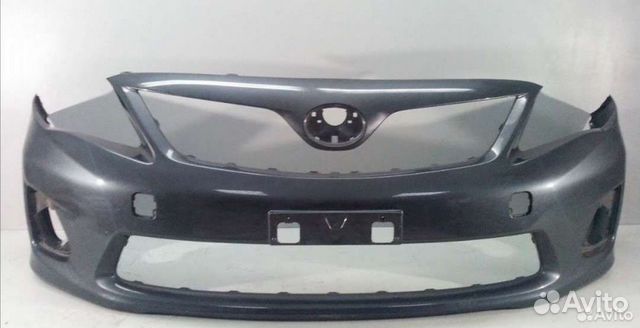 Бампер передний Toyota Corolla в цвет