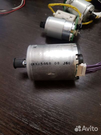 Моторчик.Двигатель для принтера Cannon