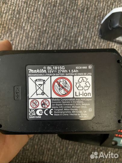 Дрель-шуруповерт аккумуляторная Makita DF488DWE