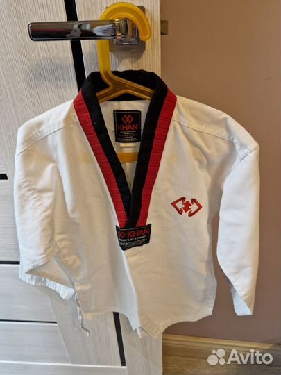 Костюм для тхэквандо