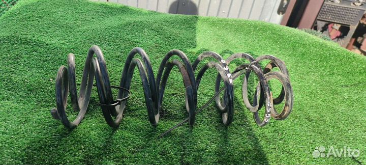 Задние пружины Renault Laguna 2