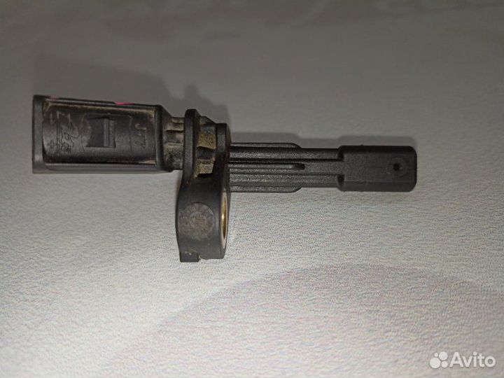 Датчик ABS задний правый Audi A3 8PA BZB 2008