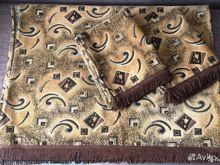 Накидки на диван и кресла (ковровые)