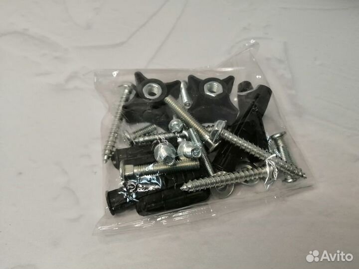 Кронштейн наклонный для диагоналей 32