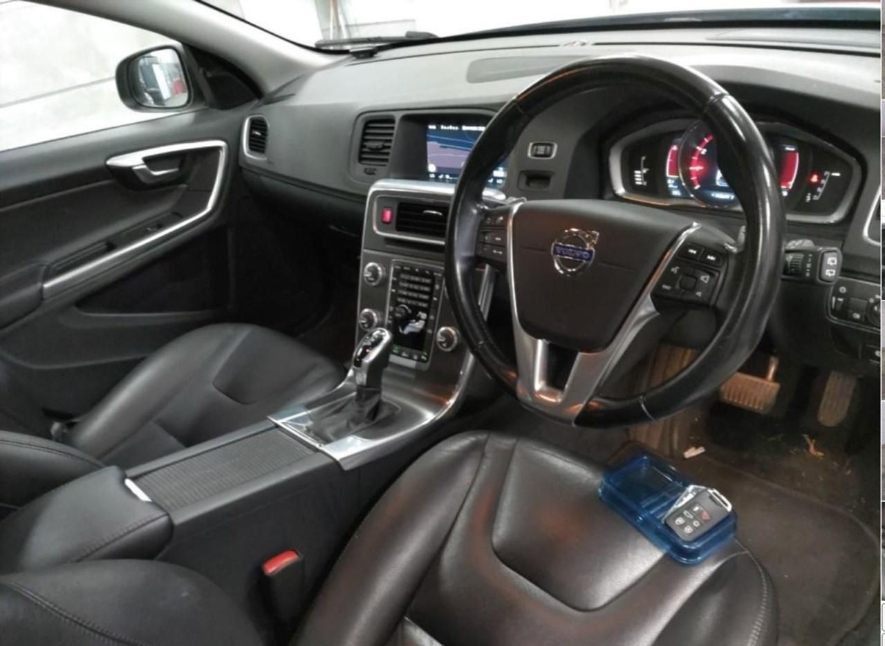 Volvo V60: фото из отзыва