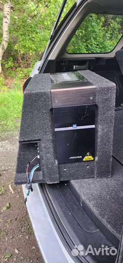 Сабвуфер alpine swe 3200