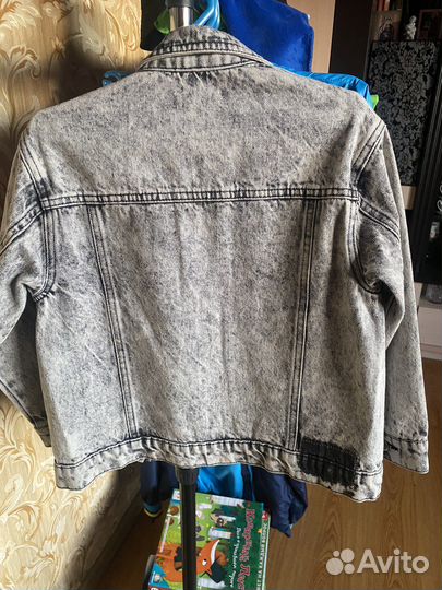 Джинсовая куртка