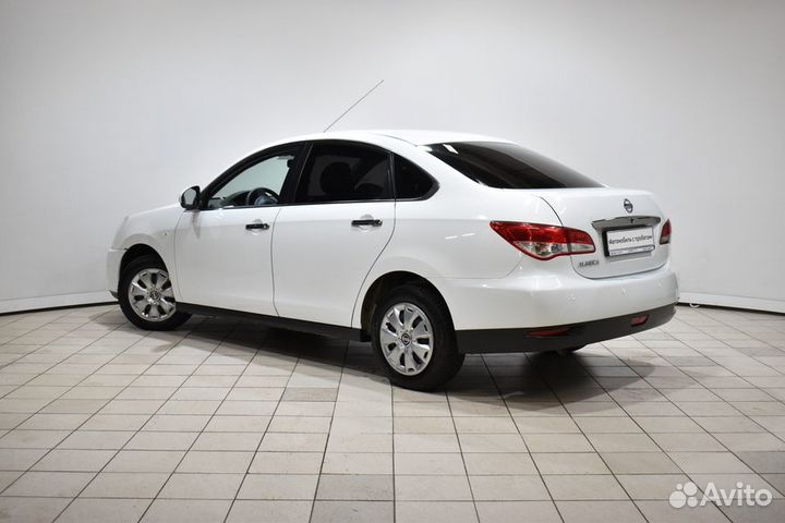 Nissan Almera 1.6 AT, 2015, 180 000 км