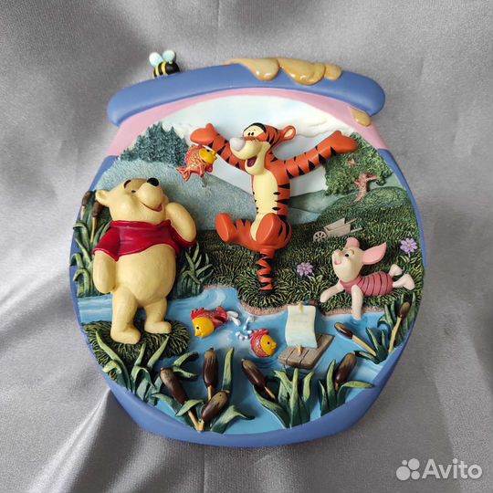 Детская тарелка-барельеф о Винни Пухе Дисней
